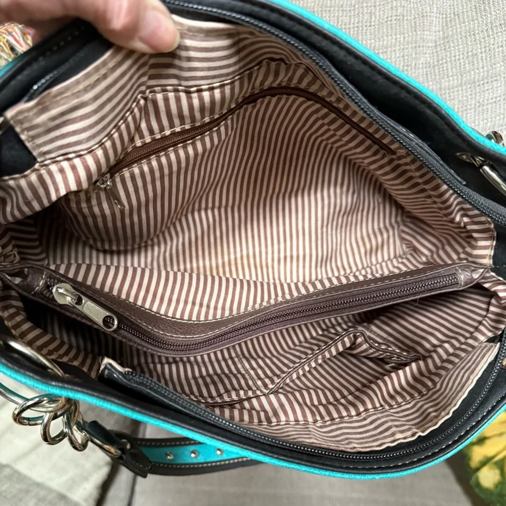 NWOT Turquoise, Jeweled, Owl  Purse Bag